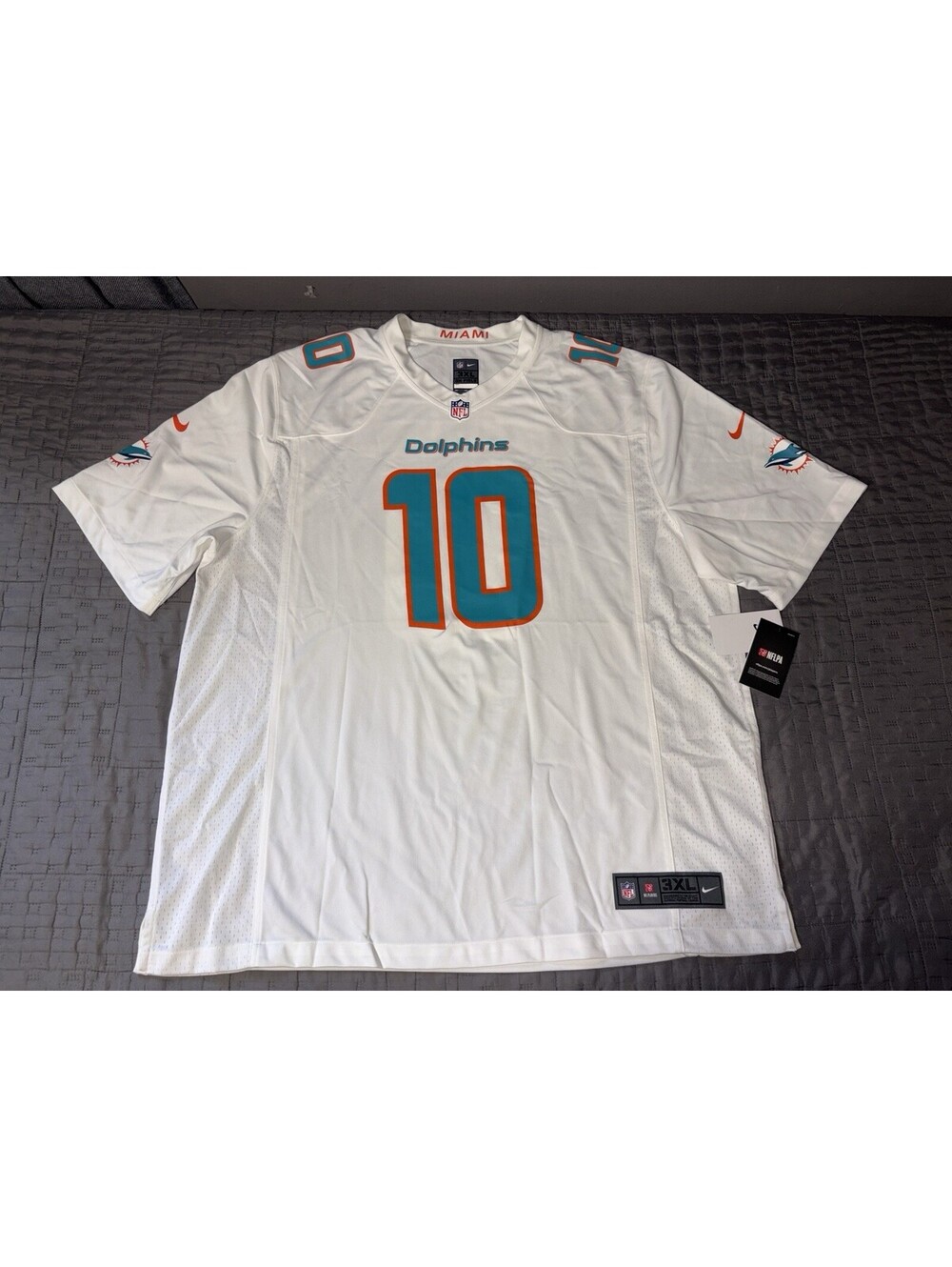 New NWT Miami Dolphins Tyreek Hill #10 White On Field Mens 3XL White Jersey